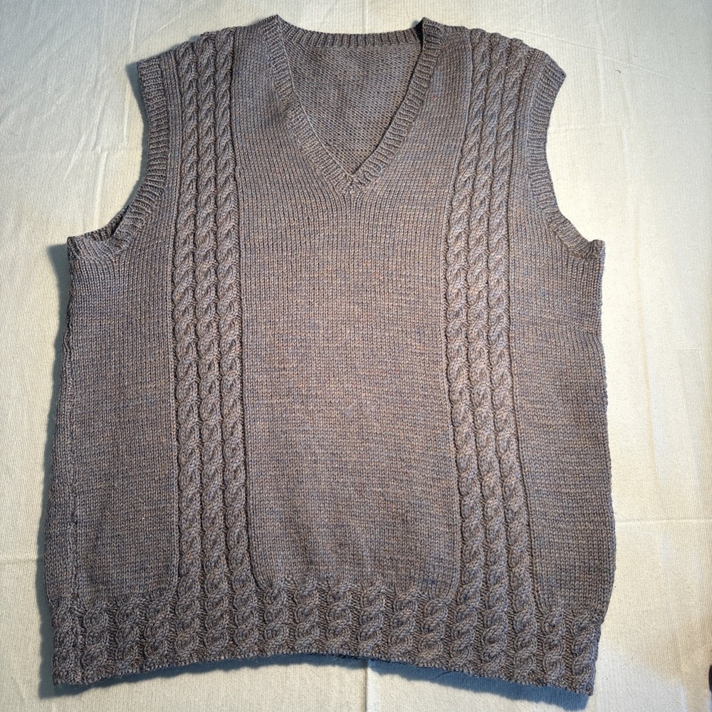 Mens Blue Gray Cable Knit Sweater Vest V-Neck Sleeveless Pullover 43 Chest